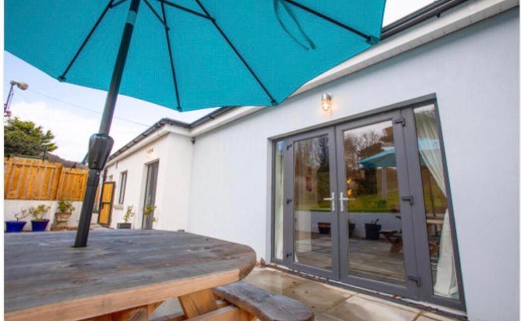 Water's Edge Glenarm Bed&Breakfast&Self Catering Apartment Exterior foto