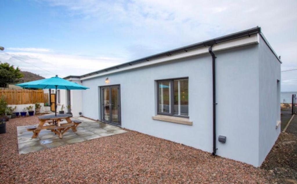 Water's Edge Glenarm Bed&Breakfast&Self Catering Apartment Exterior foto
