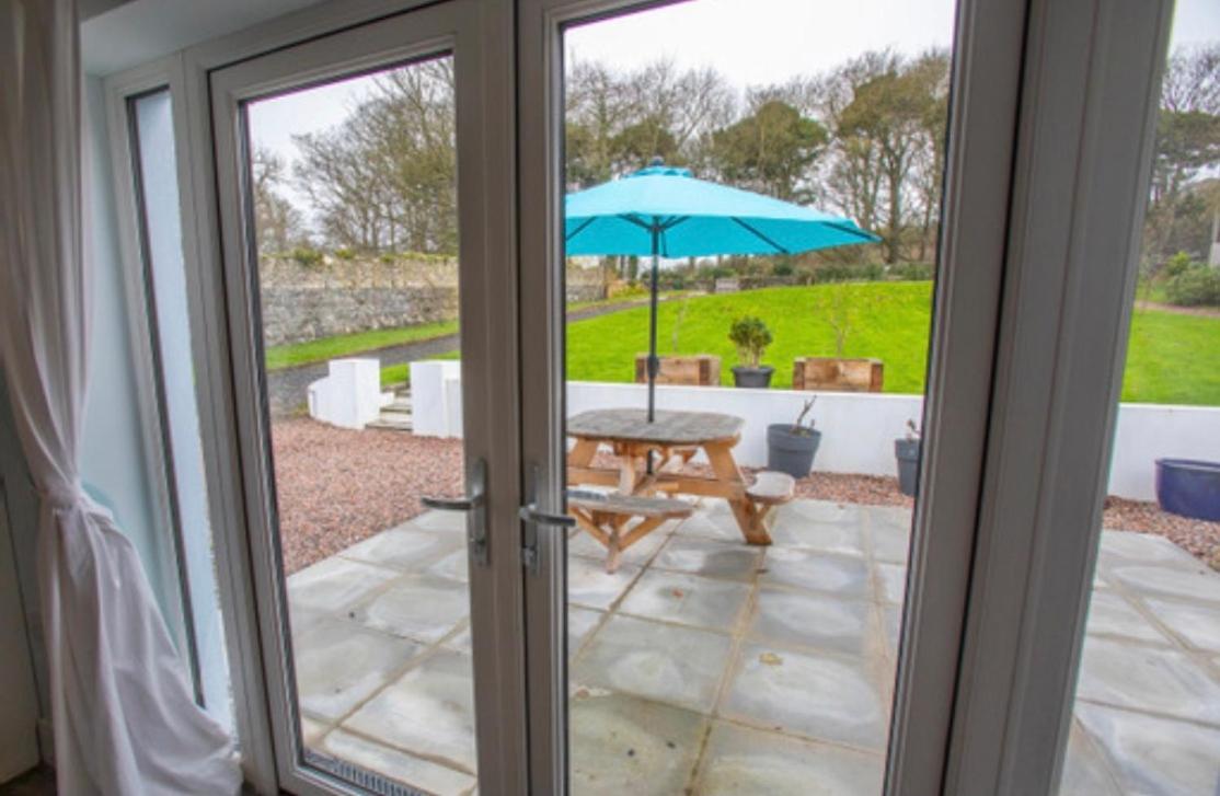 Water's Edge Glenarm Bed&Breakfast&Self Catering Apartment Exterior foto
