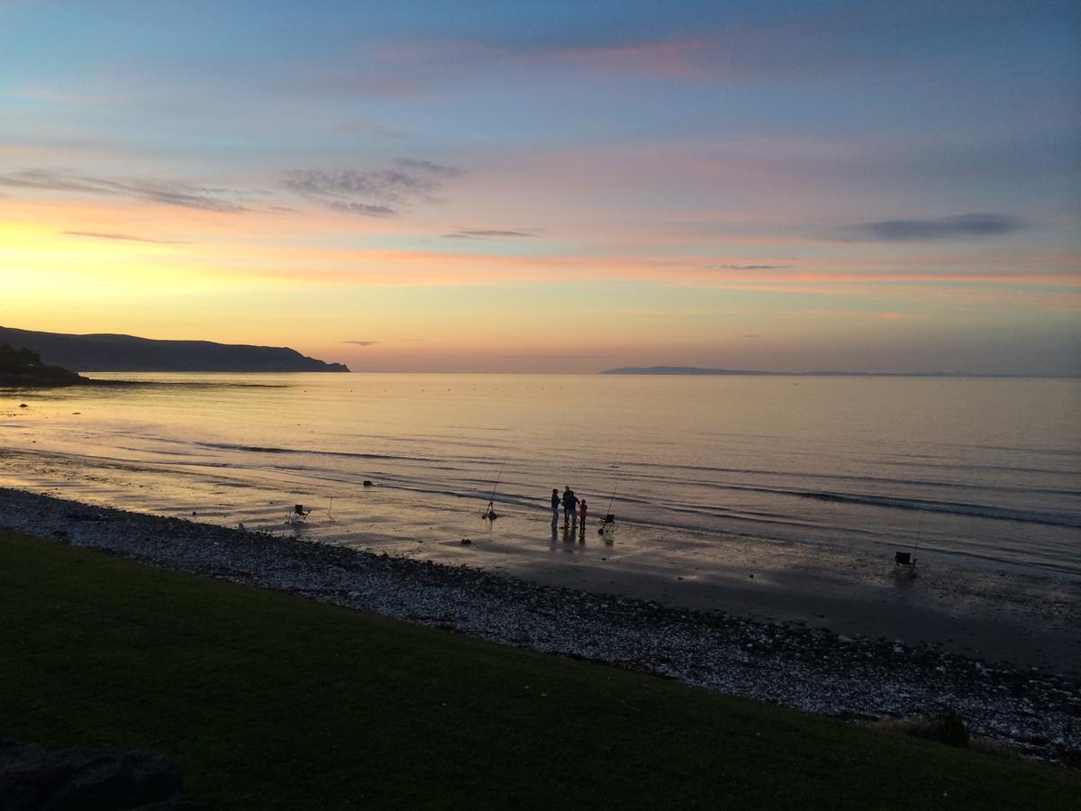 Water's Edge Glenarm Bed&Breakfast&Self Catering Apartment Exterior foto